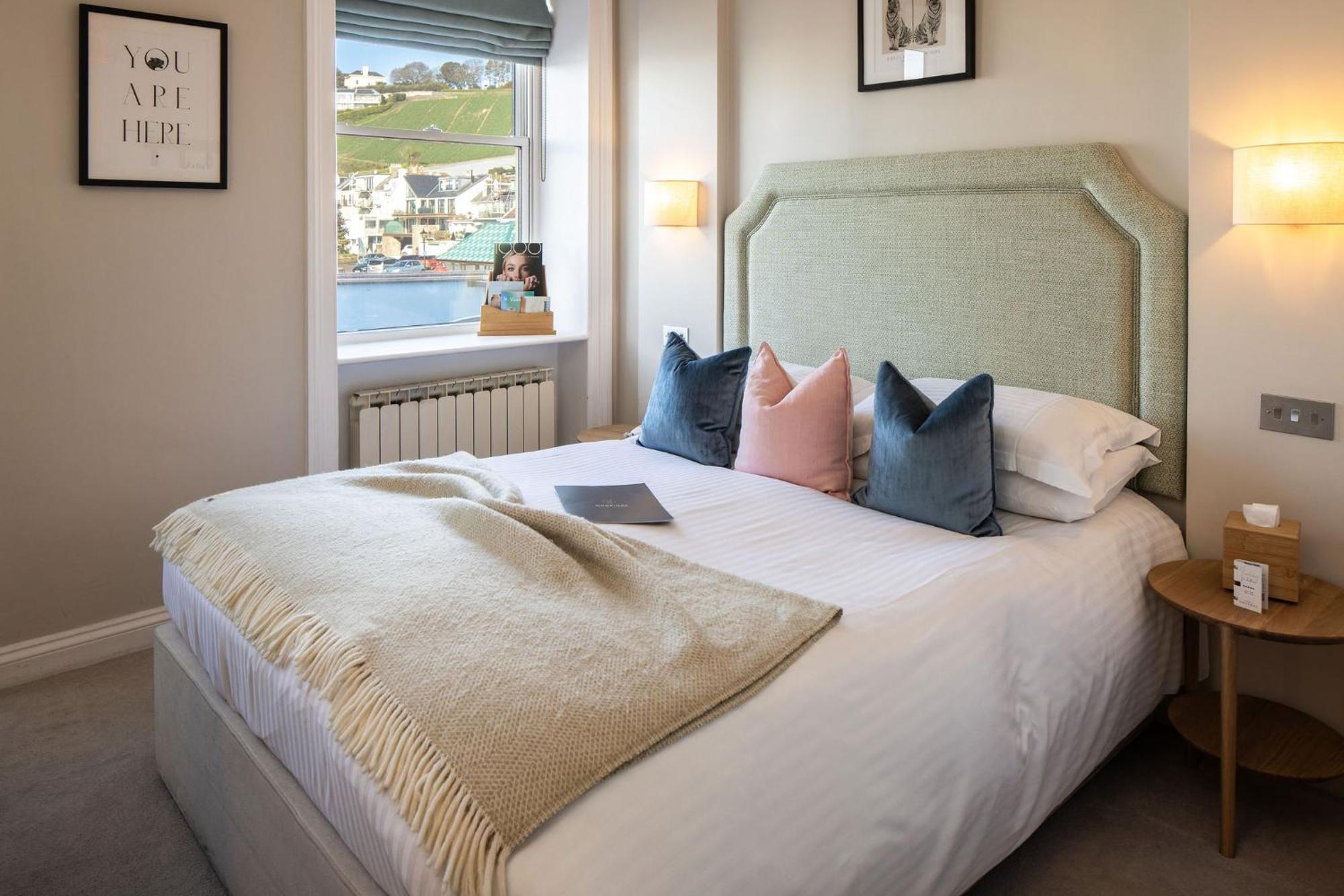 The Moorings Hotel & Restaurant Gorey ภายนอก รูปภาพ