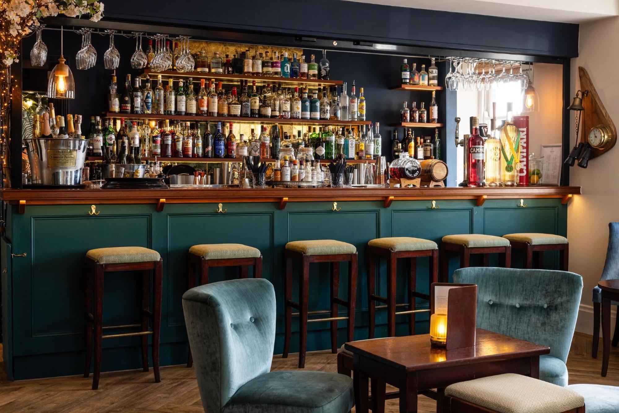 The Moorings Hotel & Restaurant Gorey ภายนอก รูปภาพ
