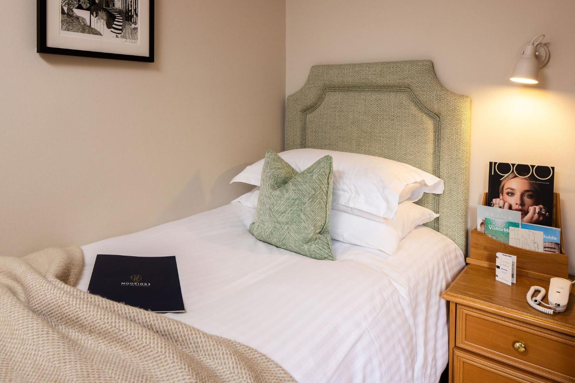 The Moorings Hotel & Restaurant Gorey ภายนอก รูปภาพ