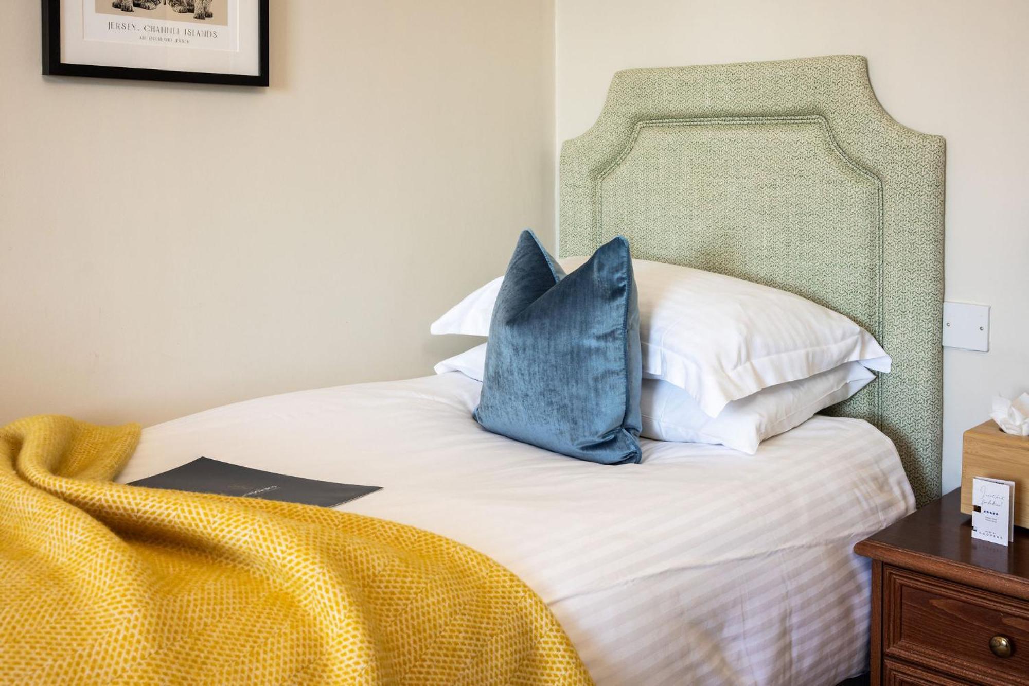 The Moorings Hotel & Restaurant Gorey ภายนอก รูปภาพ