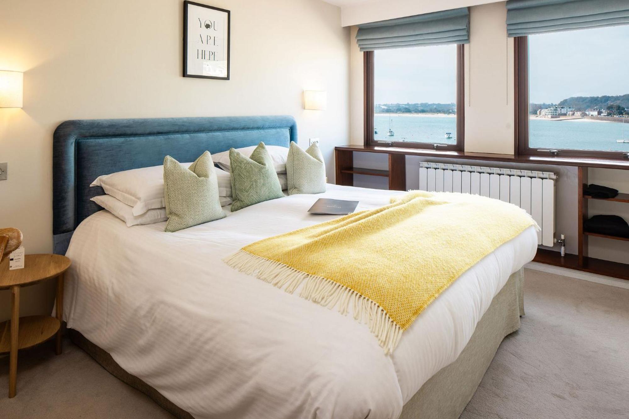 The Moorings Hotel & Restaurant Gorey ภายนอก รูปภาพ