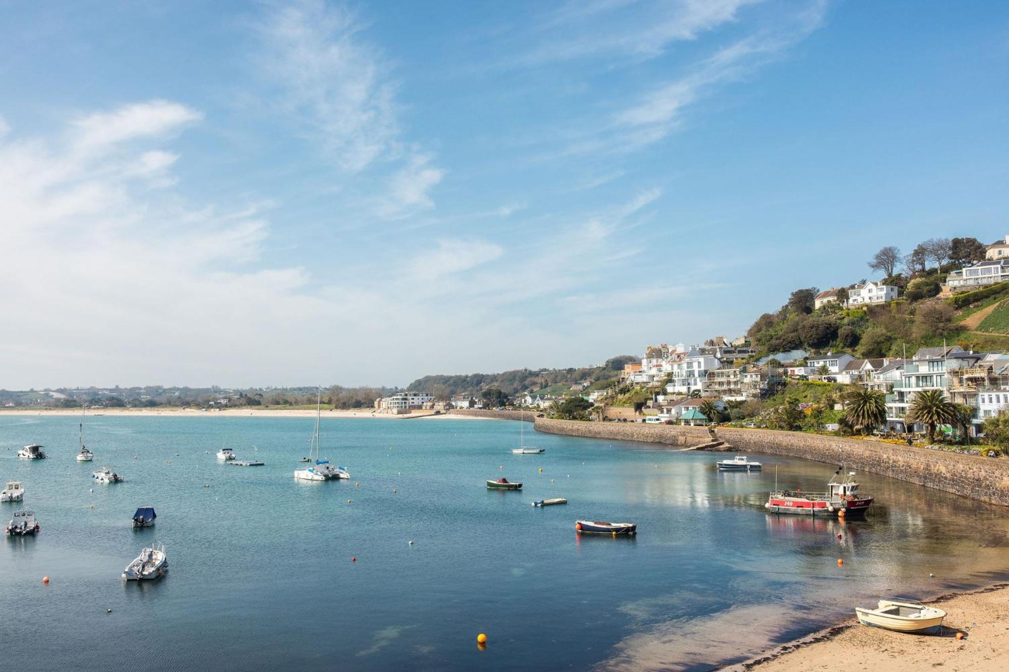 The Moorings Hotel & Restaurant Gorey ภายนอก รูปภาพ